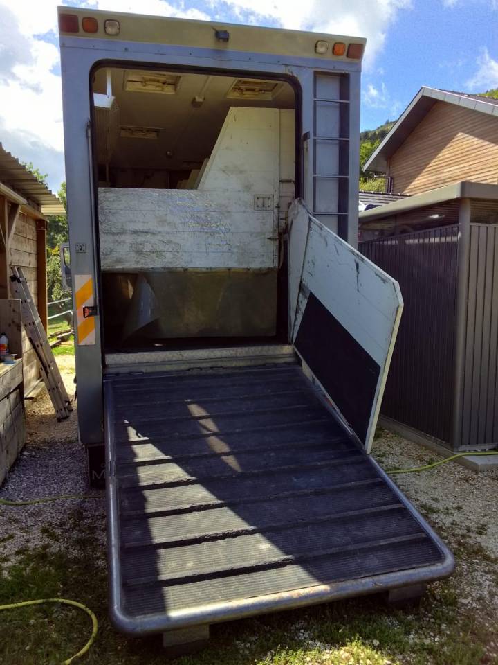 Poids Lourd 7 places chevaux 