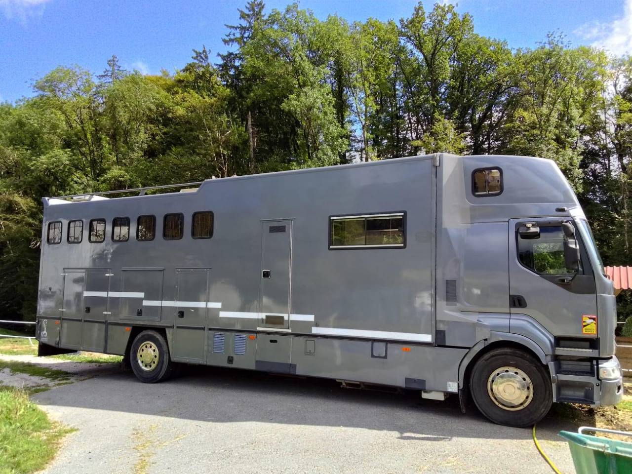 Poids Lourd 7 places chevaux 