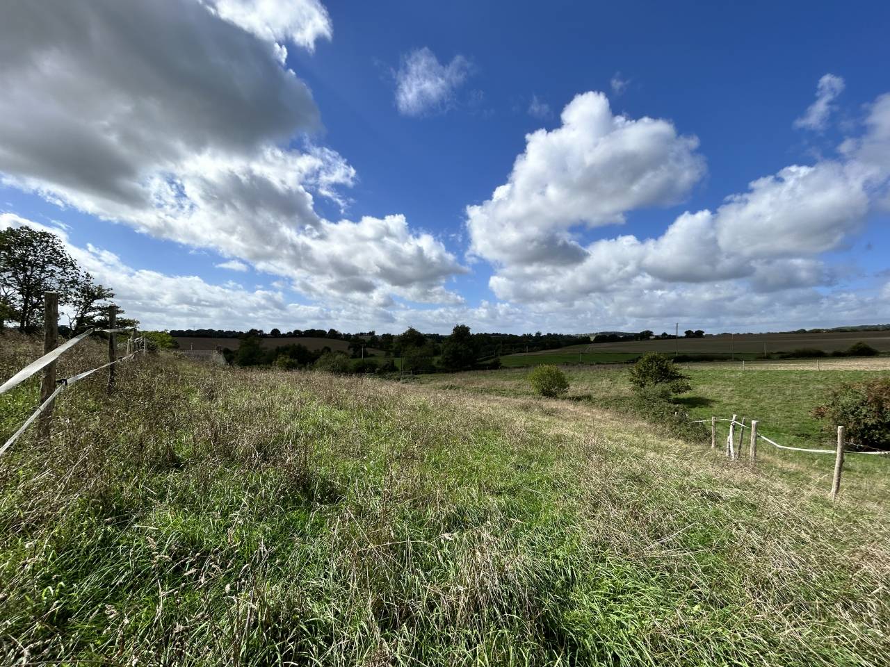 Maison 4 chambres – 1,6 ha clôturé - sans vis-à-vis
