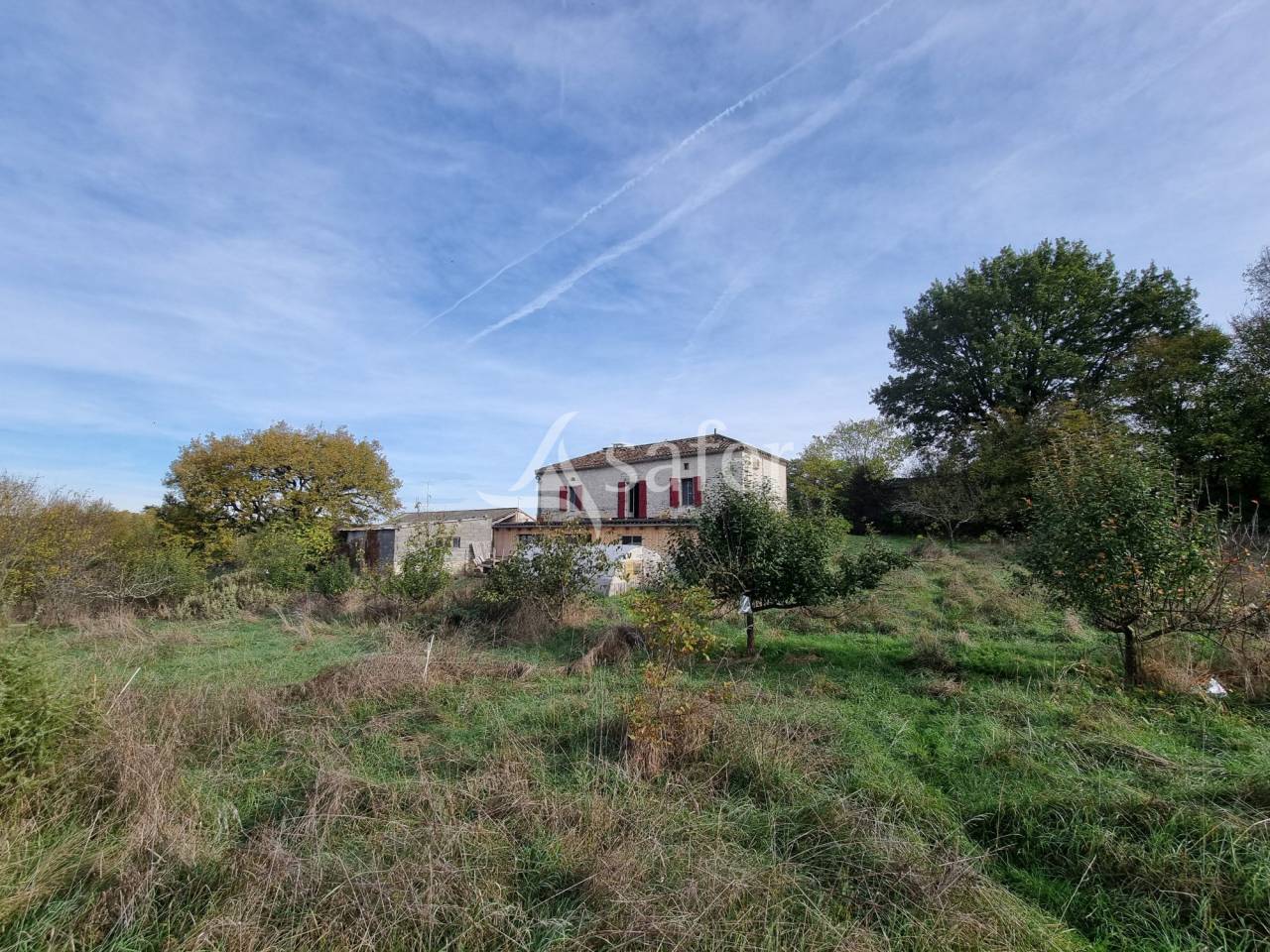 Ancien corps de ferme sur 5 ha en Quercy Blanc