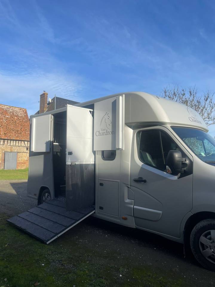 Vans chardron stalle 2023