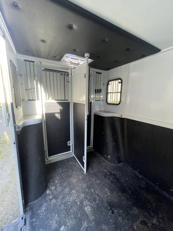 Vans chardron stalle 2023