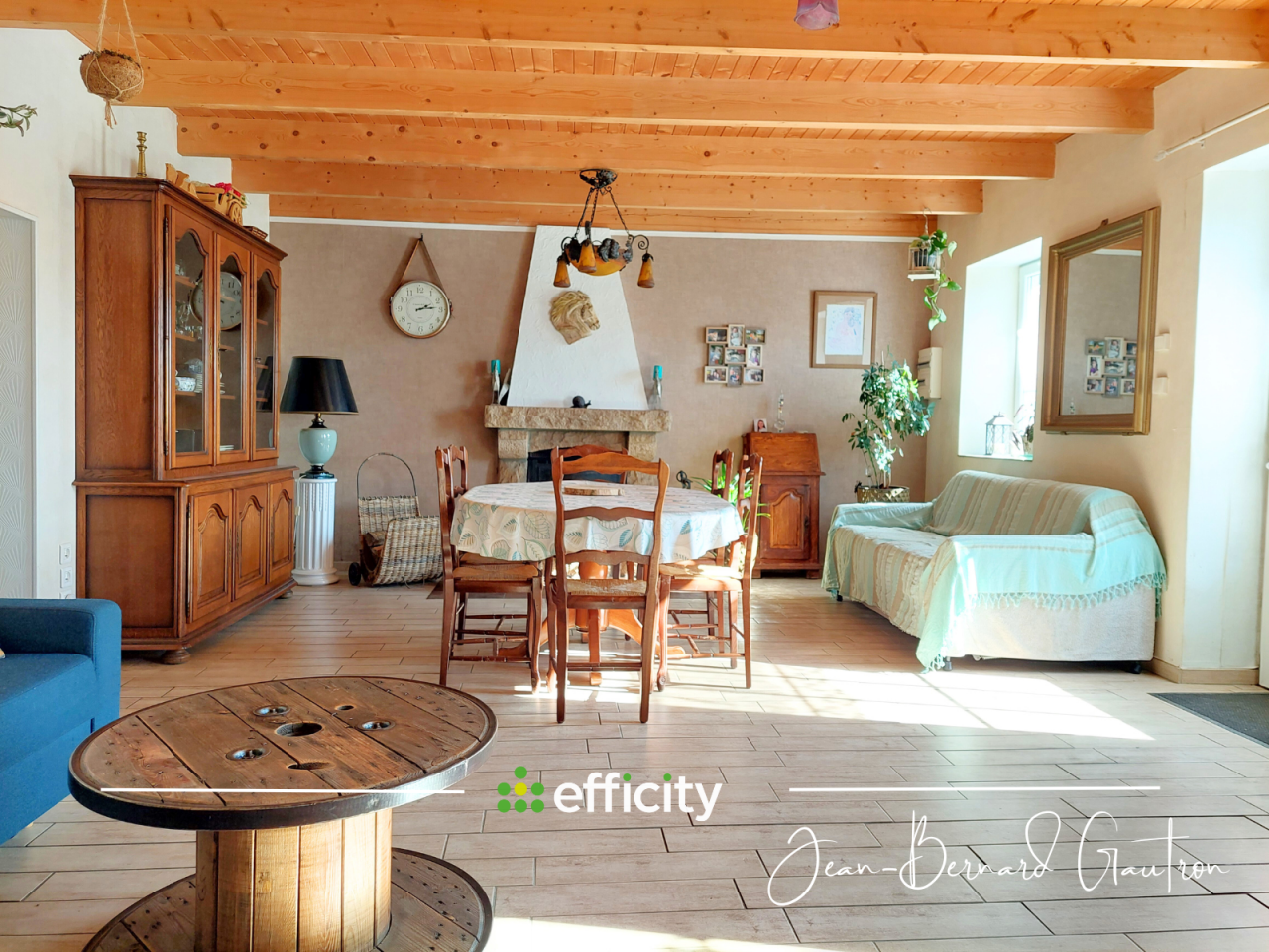 4 PIÈCES - 115.0 m² - MAISON en PIERRE - 4,7 HA