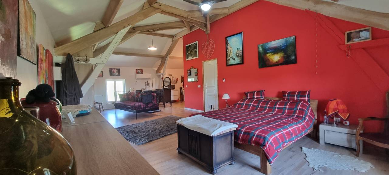 A vendre dans le Lot. Propri&eacute;t&eacute; &agrave; la campagne 