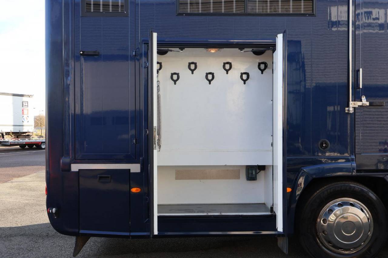 SCANIA P380 26T STX - 6 CHEVAUX - MEGA POP OUT