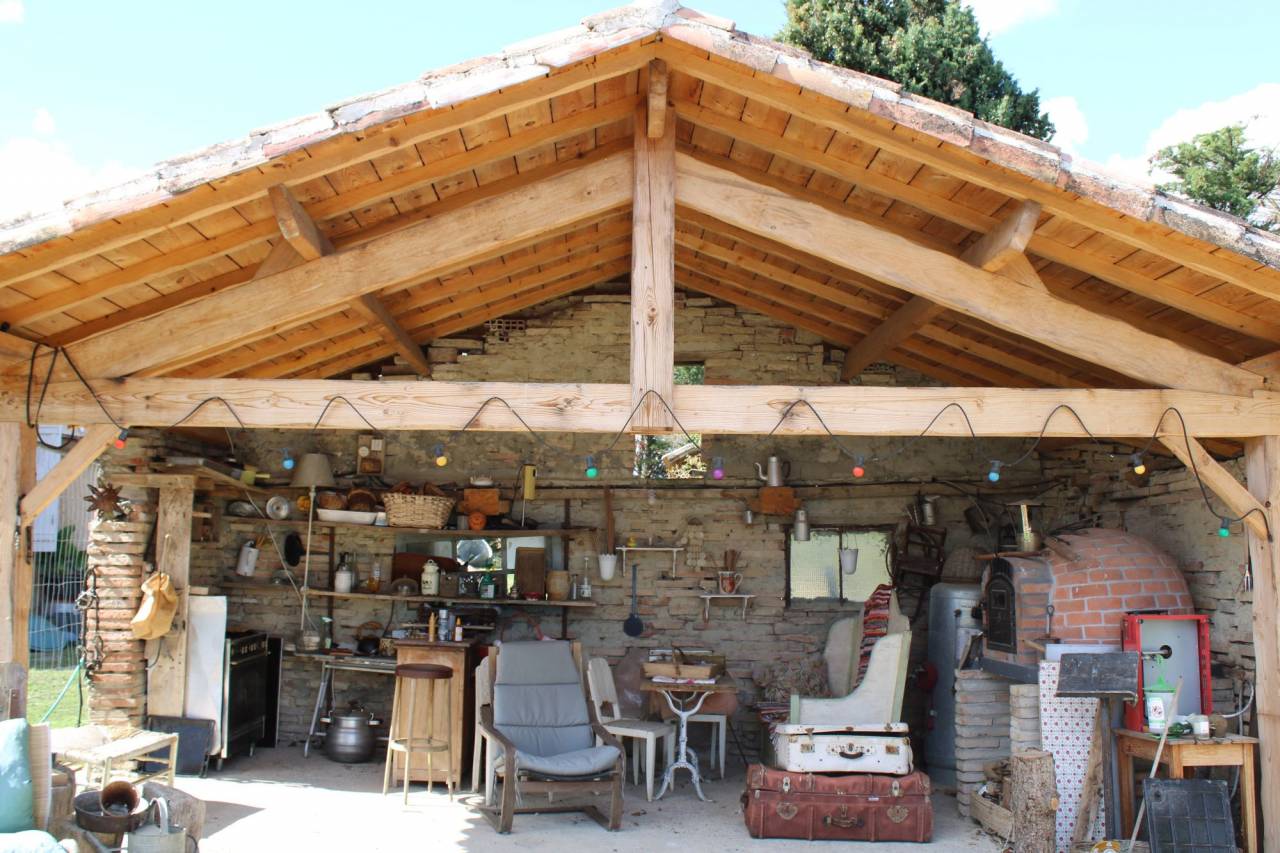 MAISON DE CAMPAGNE SUR 5 HECTARES DANS LE GERS