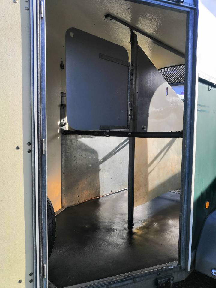 FAUTRAS UNIVAN 2 PLACES 2007