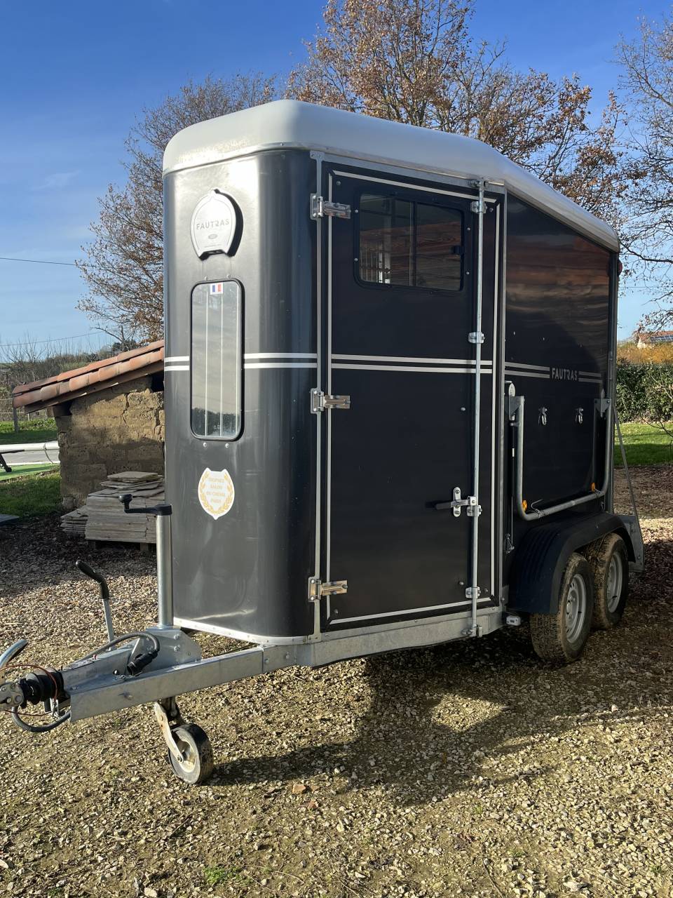 Van Fautras 2 places