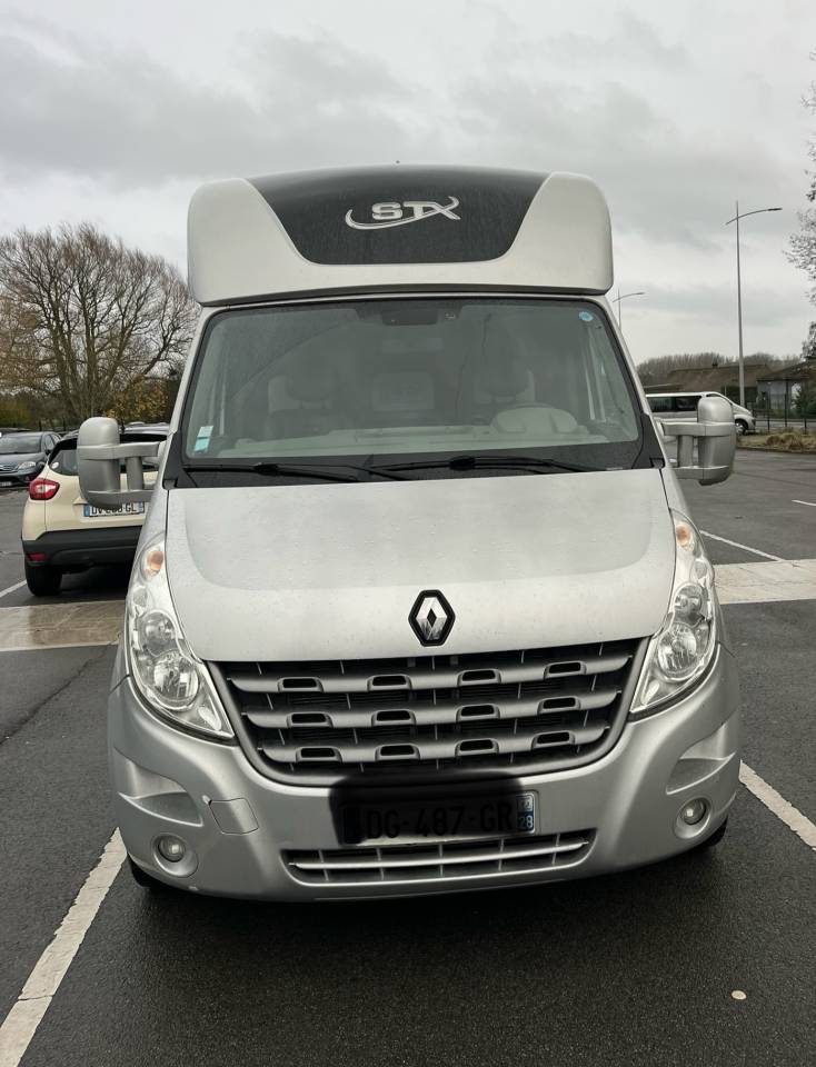 Camion VL Stx 150 ch dci. 5 pl cabine.95000 km