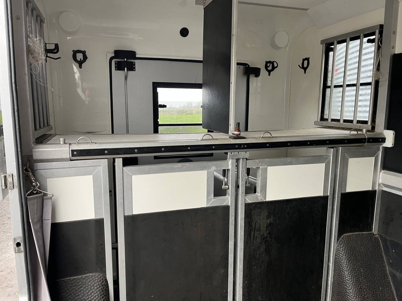 Camion VL Stx 150 ch dci. 5 pl cabine.95000 km