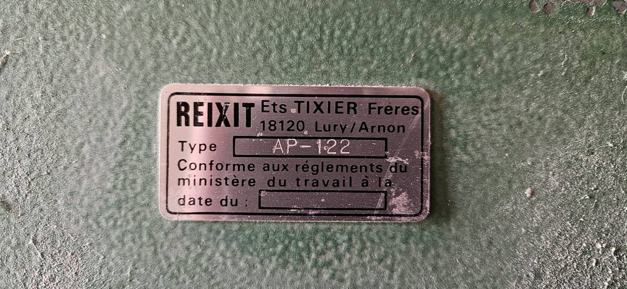 Applatisseur a c&eacute;r&eacute;ales 