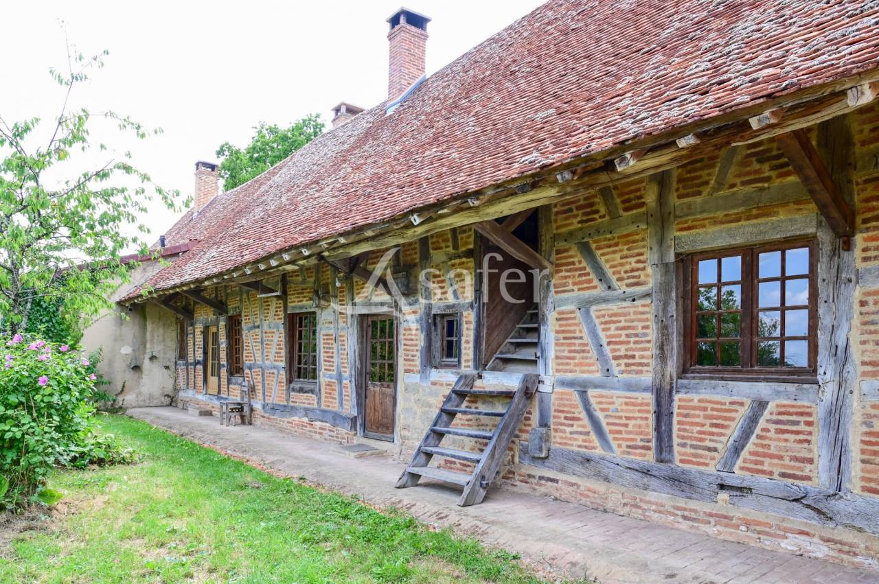 FERME BRESSANE 15 hectares d'un seul tenant