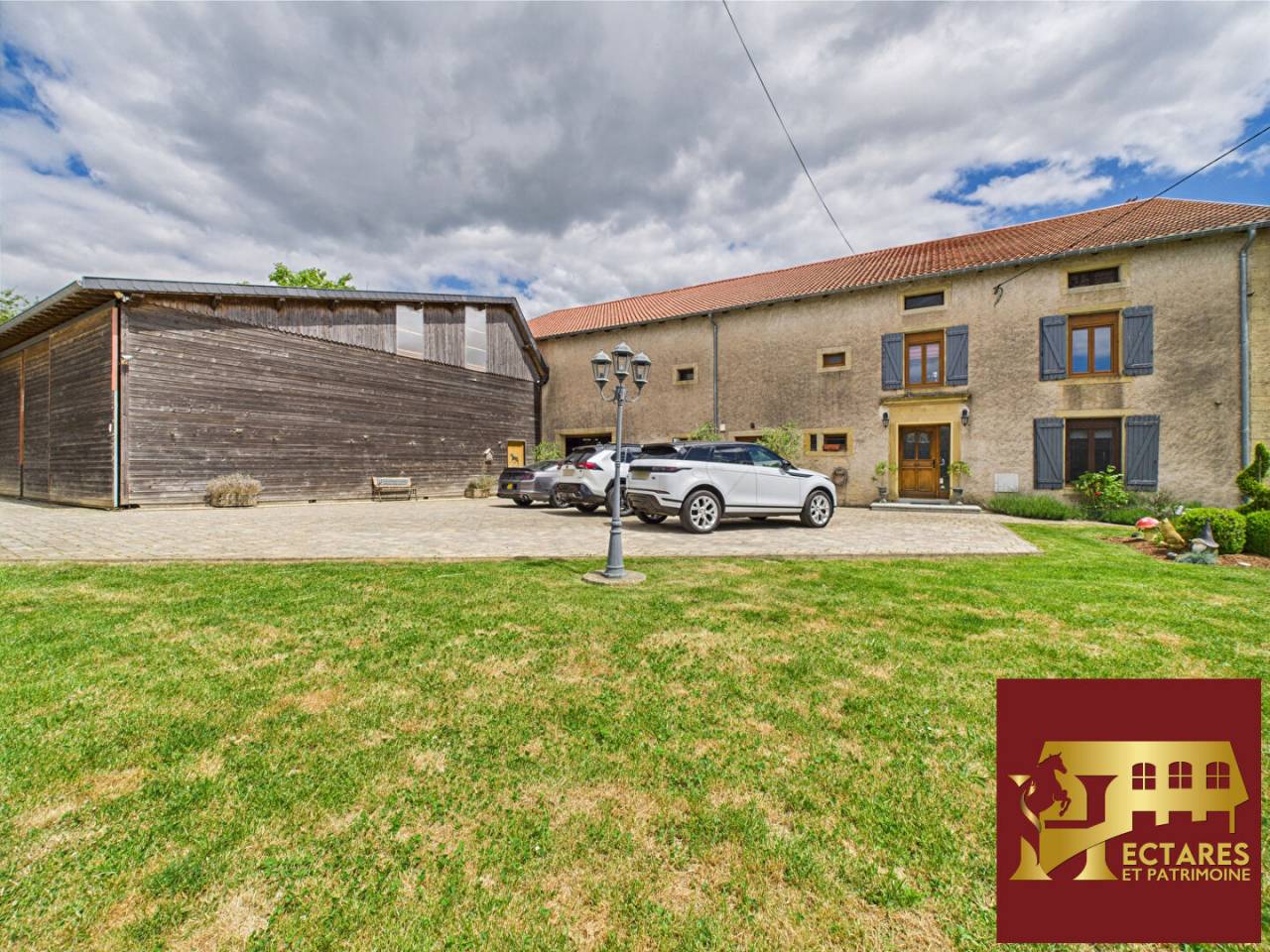 Maison Mairy Mainville 6 pi&egrave;ce(s) 262 m2