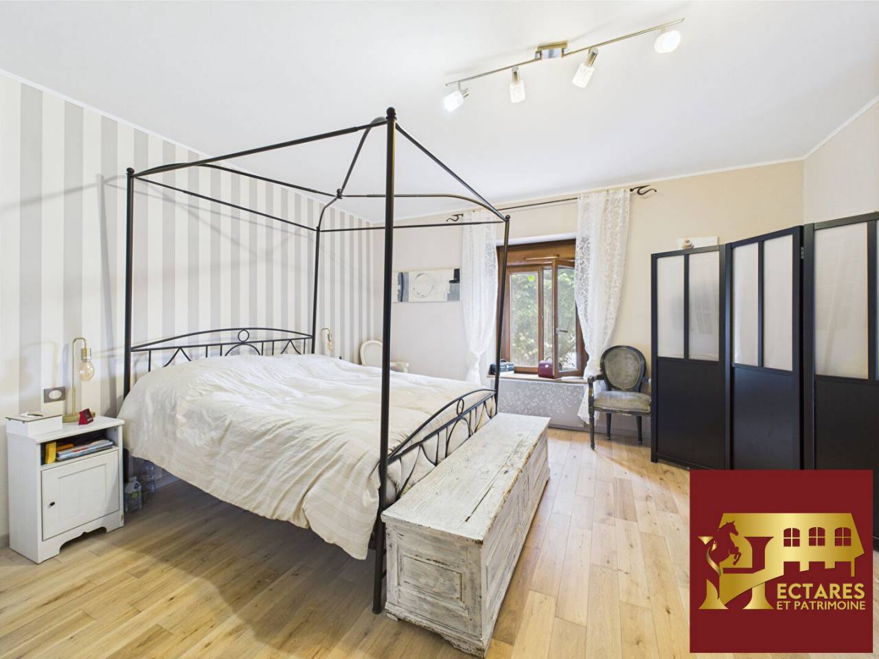 Maison Mairy Mainville 6 pi&egrave;ce(s) 262 m2