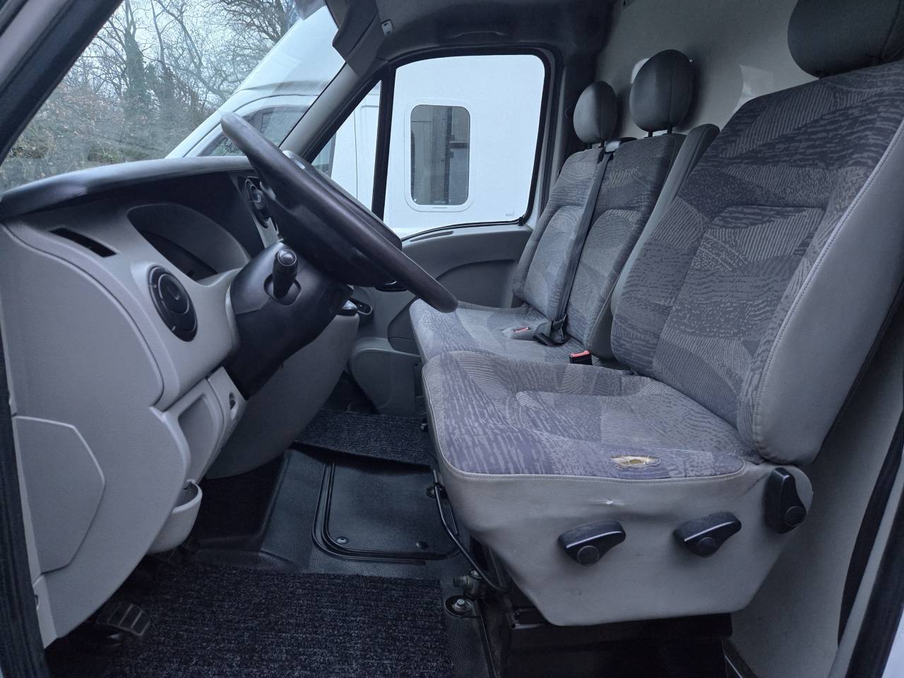 Renault Master chevaux &ndash; faible kilom&eacute;trage &ndash; CT OK