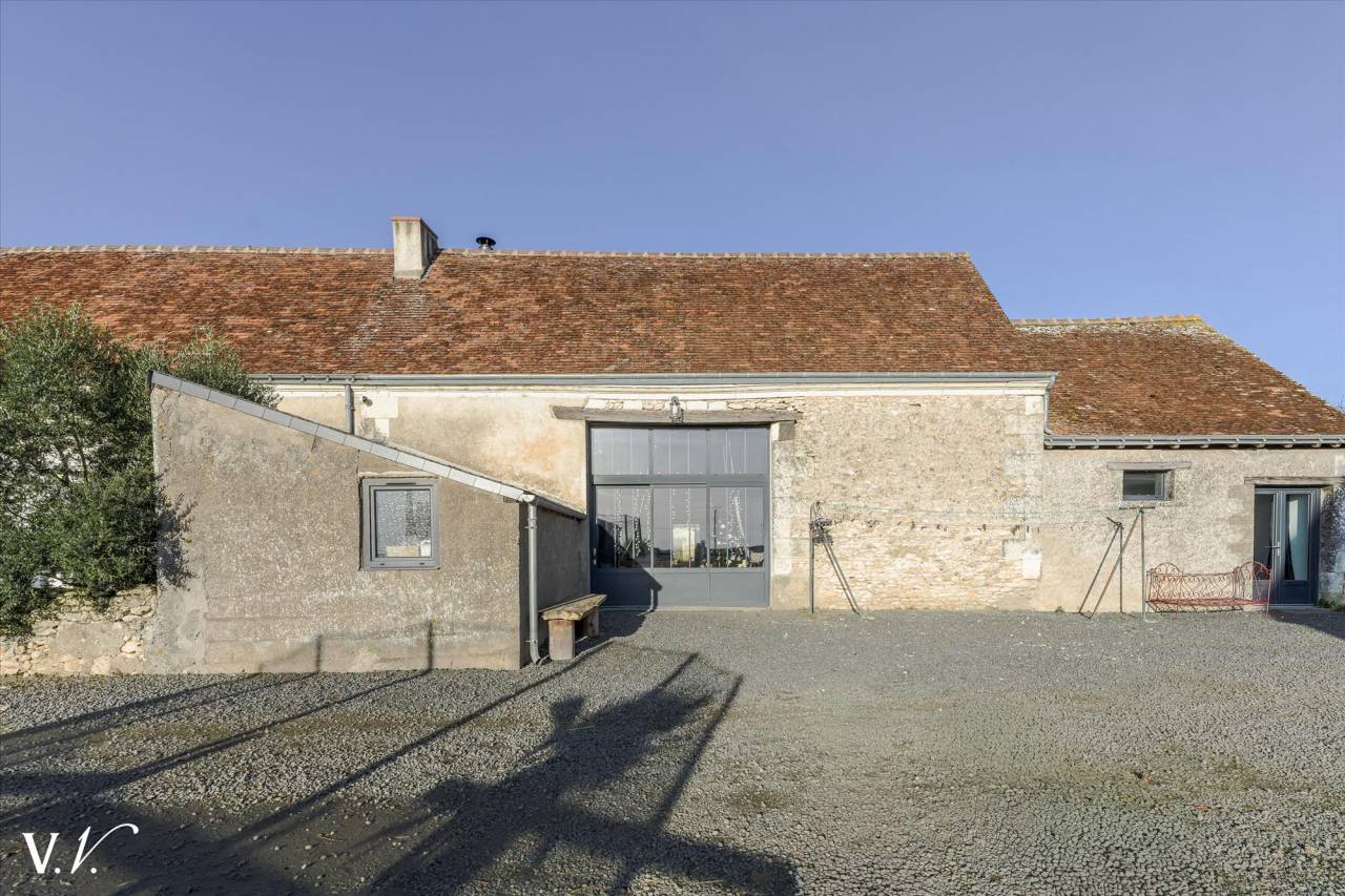 Belle propri&eacute;t&eacute;s &eacute;questres &agrave;  proximit&eacute; de Bl&eacute;r&eacute; 