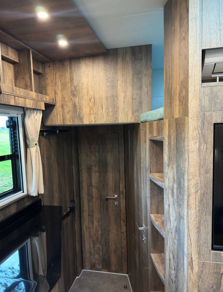 MAN TGM 15.290 WMS POP OUT