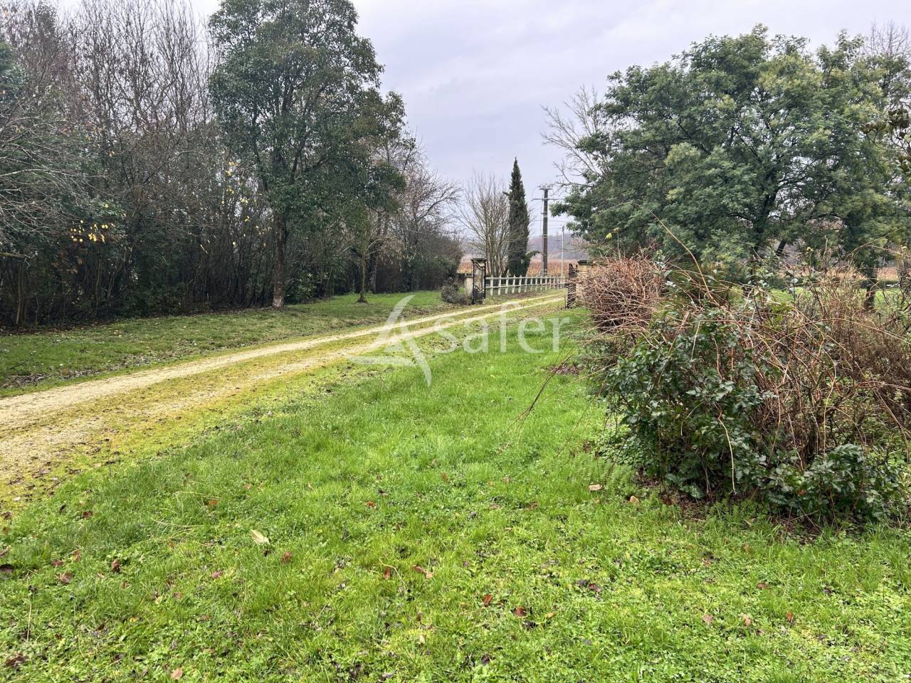 Propri&eacute;t&eacute; agricole sur 3ha pour maraichage ou polyculture