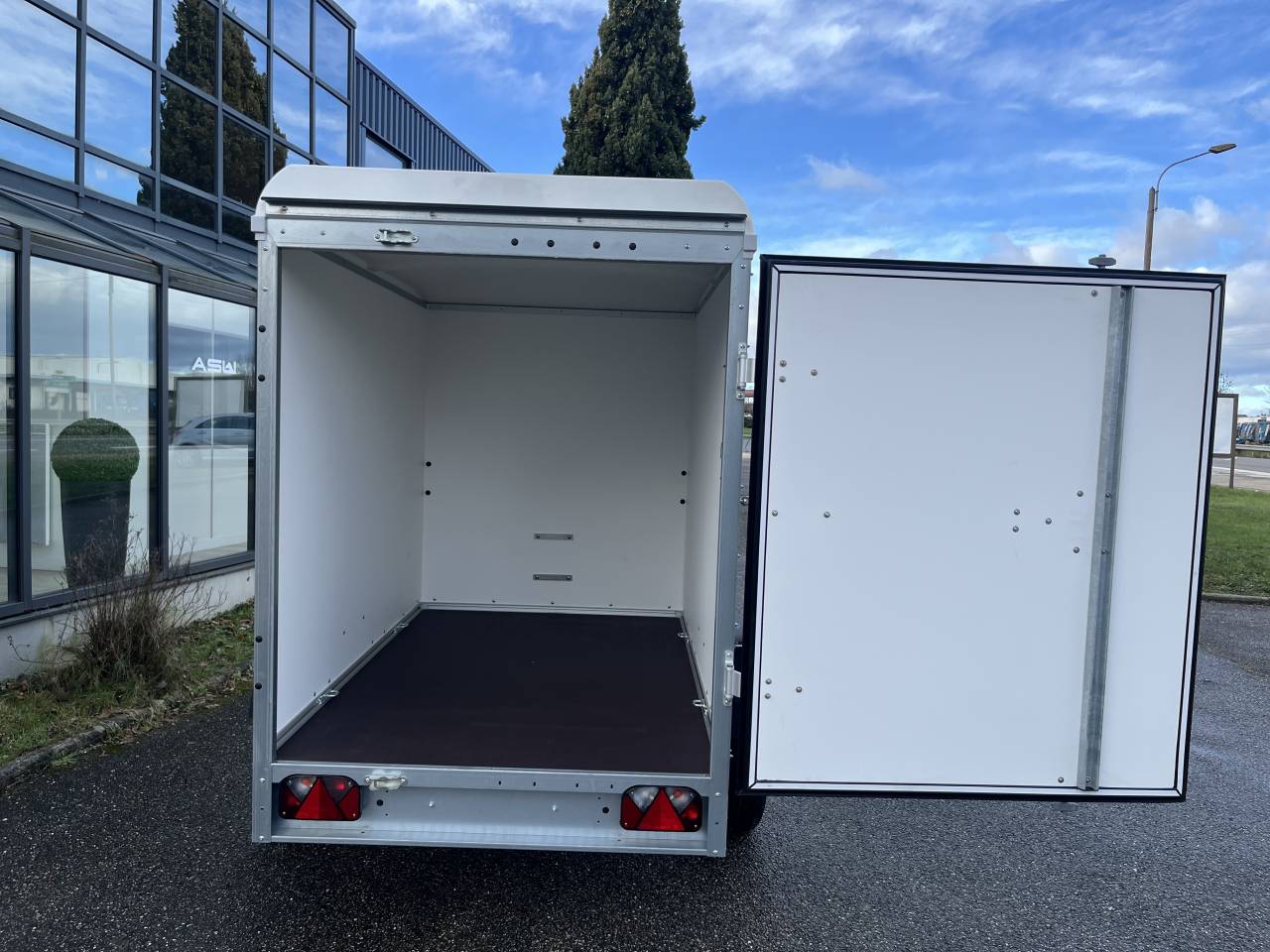 REMORQUE FOURGON KT 2113/135