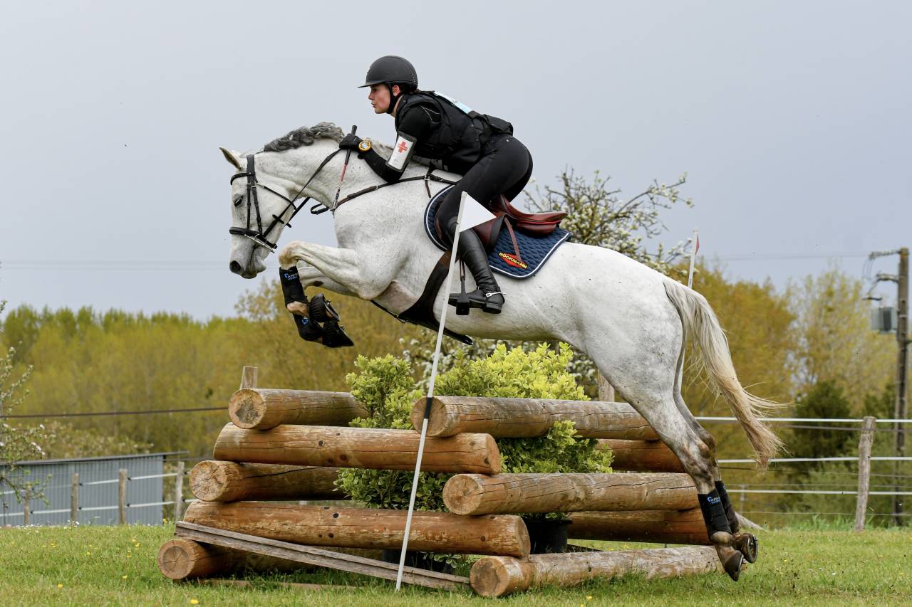 &Agrave; vendre id&eacute;al juniors 