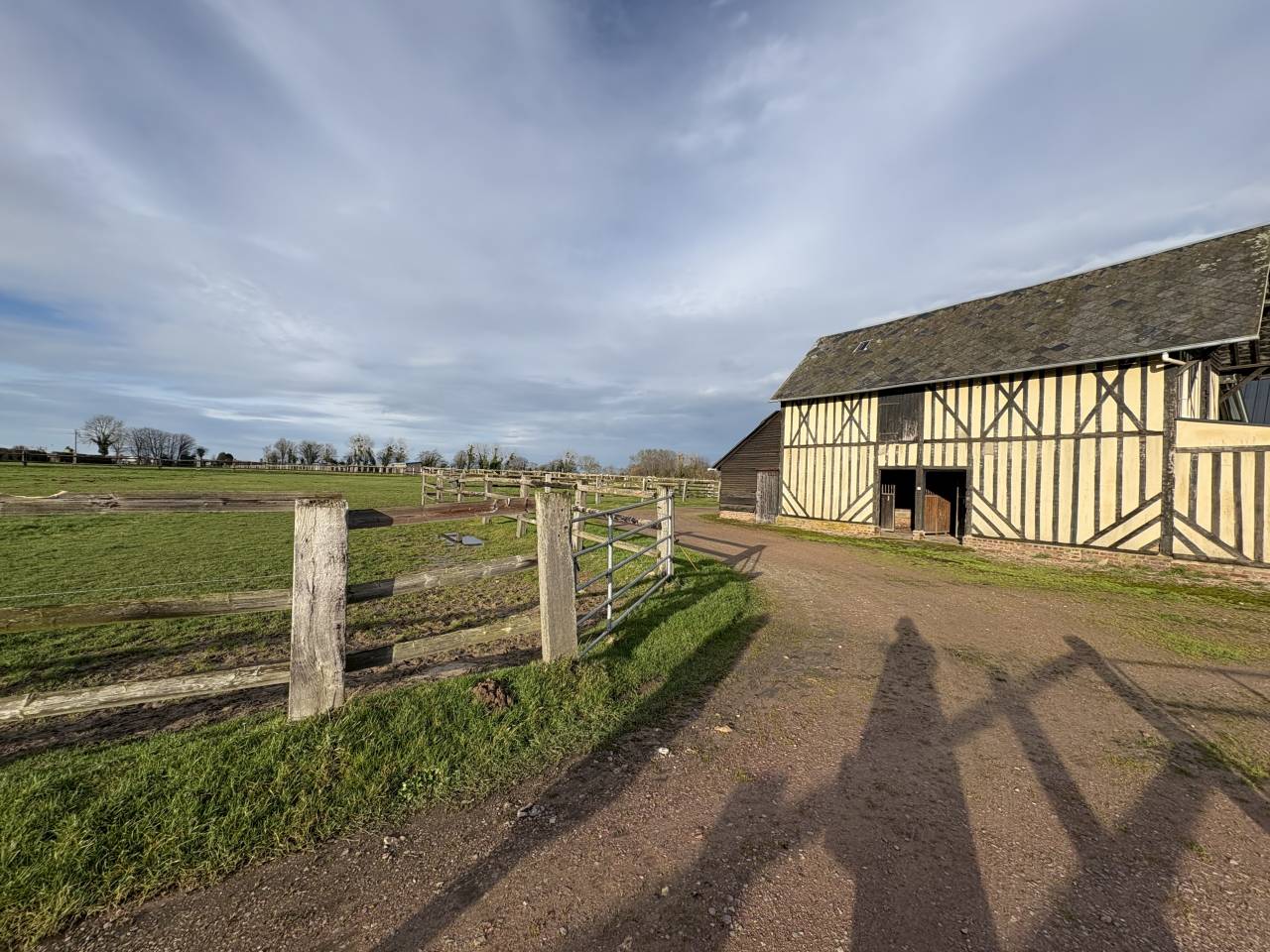 &Eacute;curie d'&eacute;levage - 8ha aux portes de Lisieux