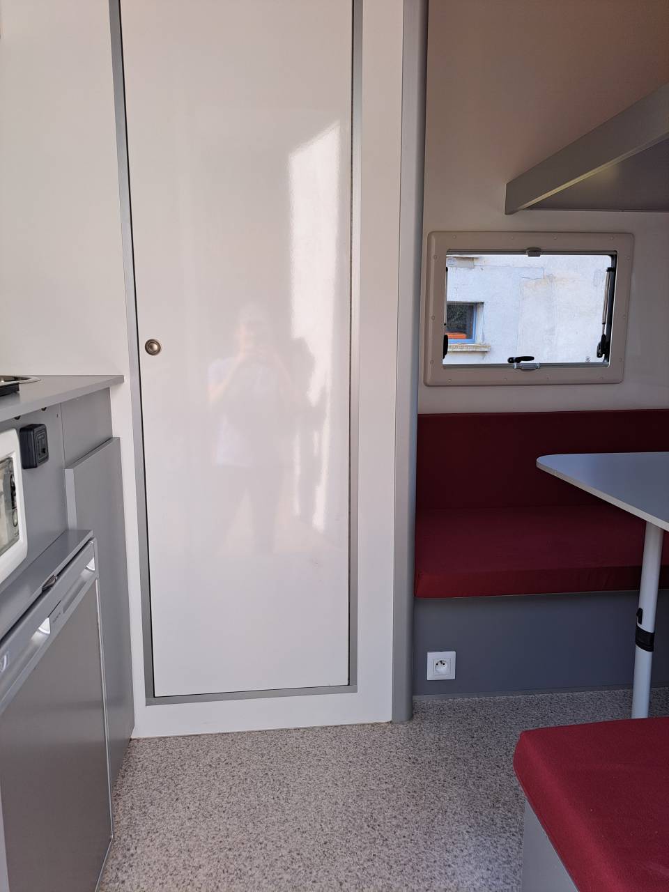 Van 2 places home car