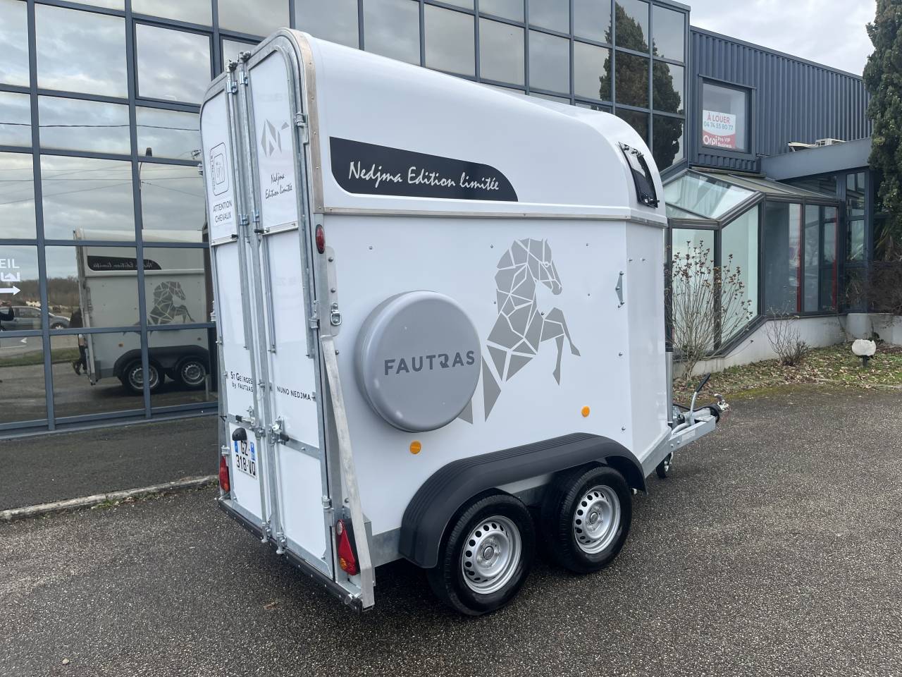 Van St George by Fautras NUNO 1,5 place