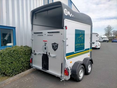 Van cheval libert&eacute; 