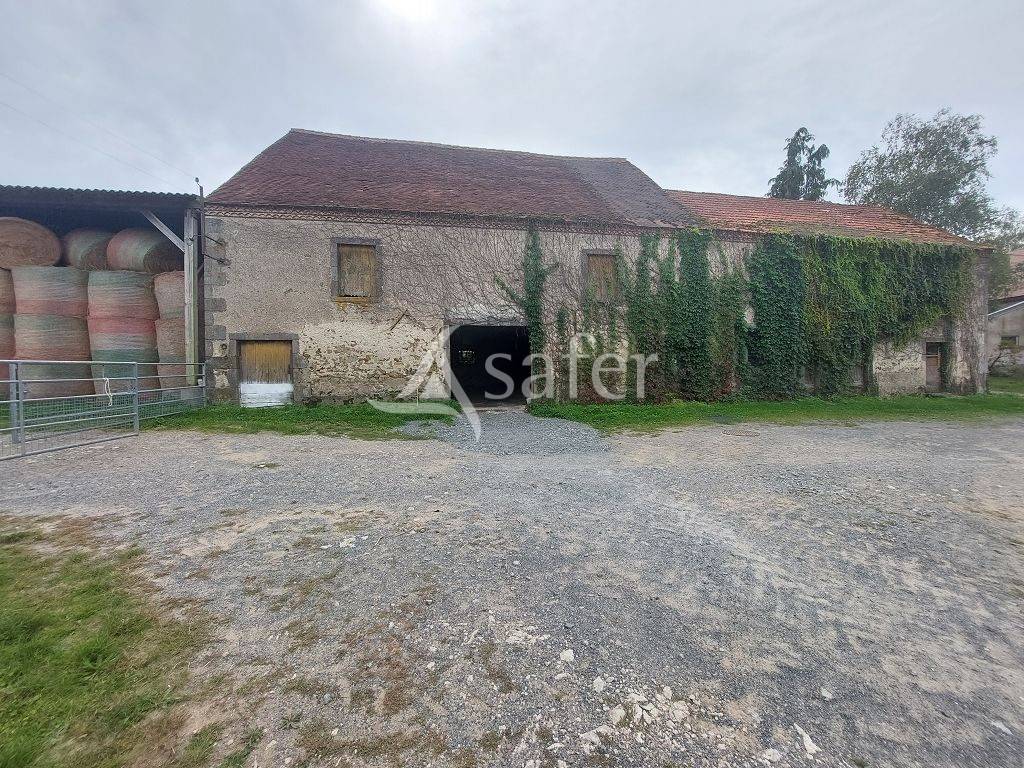 Propri&eacute;t&eacute; d'environ 12,20 ha tr&egrave;s bien structur&eacute;e