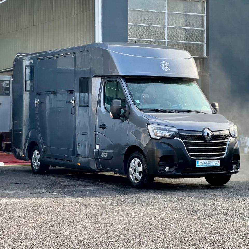 Camion chevaux Vl stock AKX 