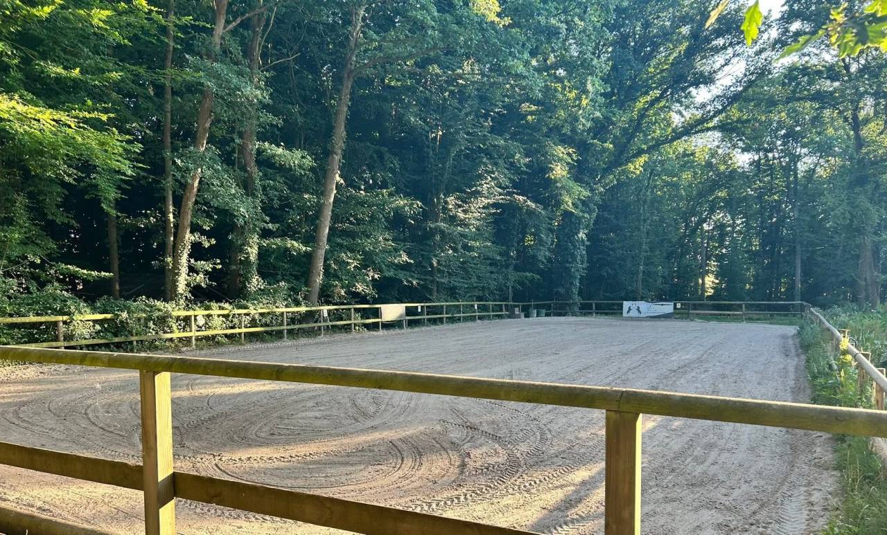 Boxes &agrave; louer &ndash; &Eacute;curie &agrave; 5 min de Houdan (78)