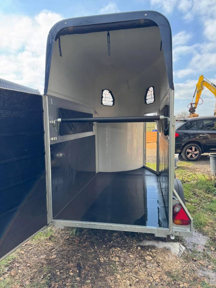 ?Van Cheval Libert&eacute; 1,5 place &ndash; &Eacute;tat exceptionnel