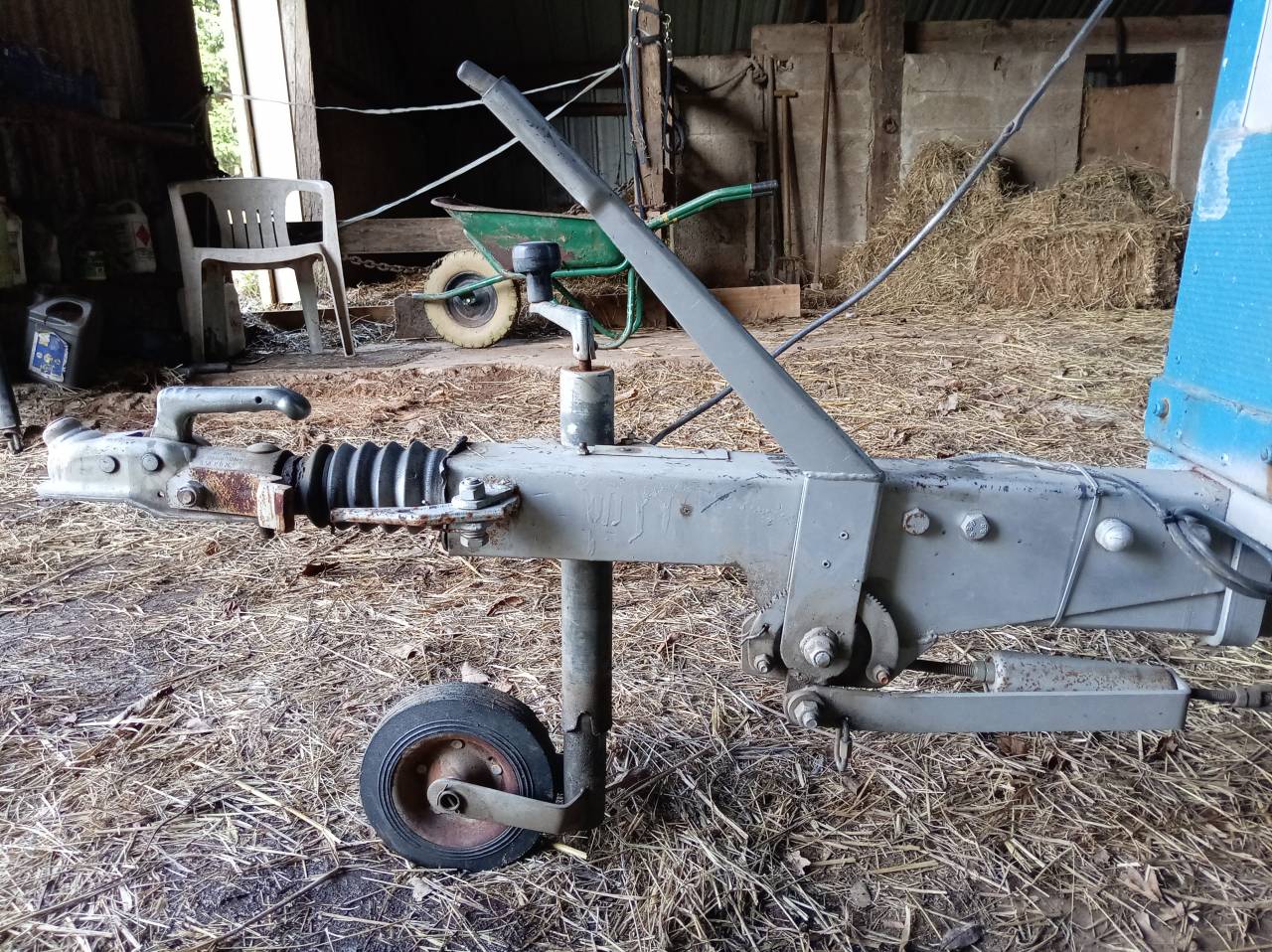 Van 1,5 places cheval libert&eacute;