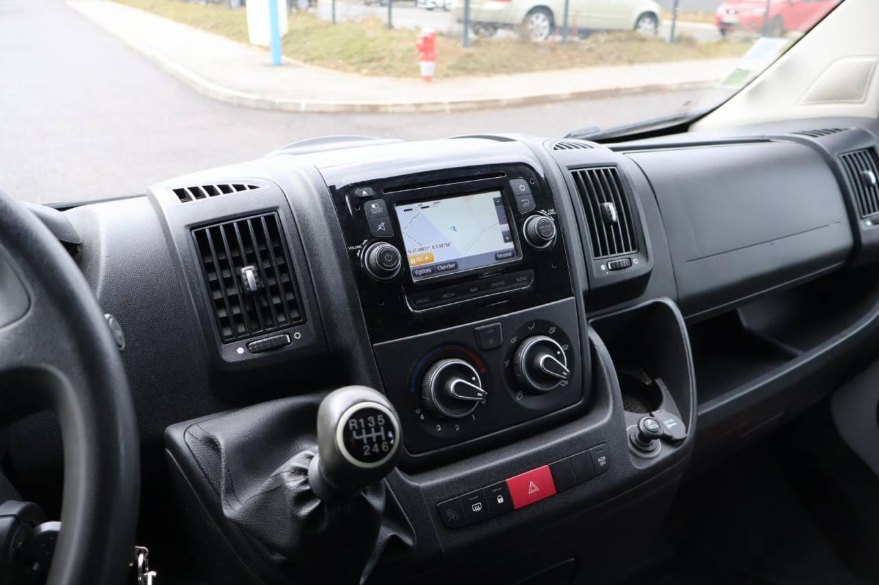 PEUGEOT BOXER 3.0 180 CH THEAULT PROTEO 5P - COUCHETTE