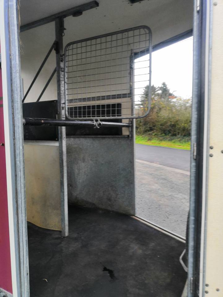 FAUTRAS PROVAN + - 2 PLACES  2006