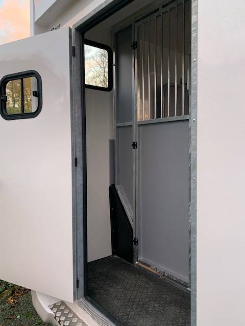  Renault Master 2021 caisse neuve 