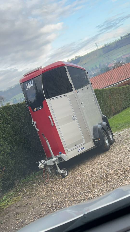 Van Ifor William HBX-403