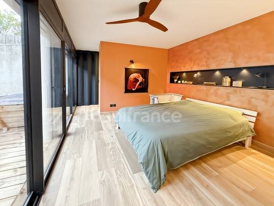 Maison contemporaine 6 pi&egrave;ces CONTAMINE SUR ARVE (74)