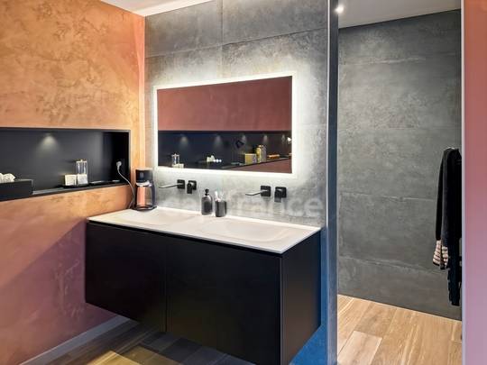 Maison contemporaine 6 pi&egrave;ces CONTAMINE SUR ARVE (74)