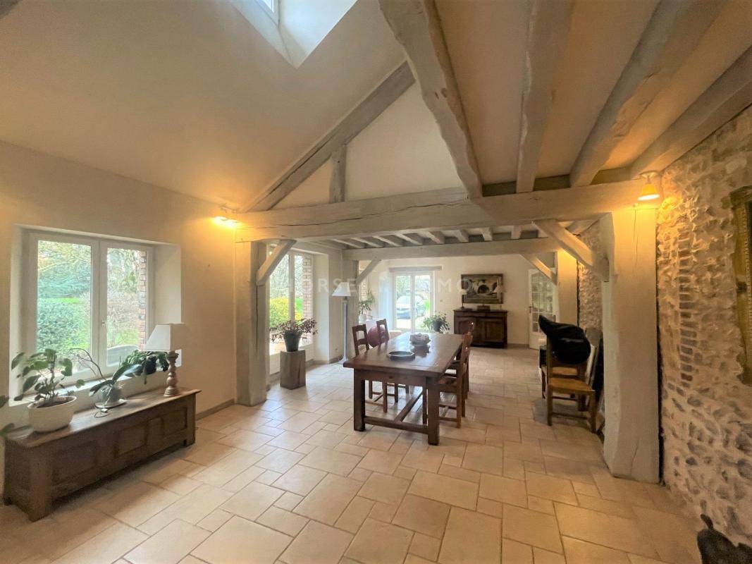 Propri&eacute;t&eacute; Equestre proche d'Evreux