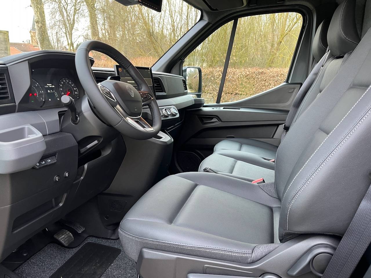 RENAULT MASTER Blue dCi 170 MSG STALLION LIGHT BOITE AUTOMATIQUE