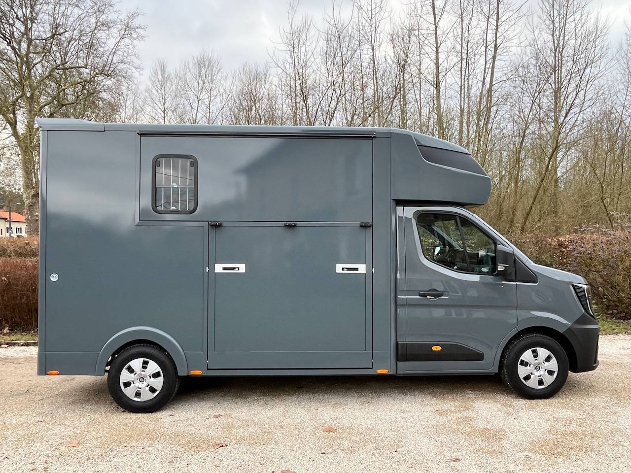 RENAULT MASTER Blue dCi 170 MSG STALLION LIGHT BOITE AUTOMATIQUE