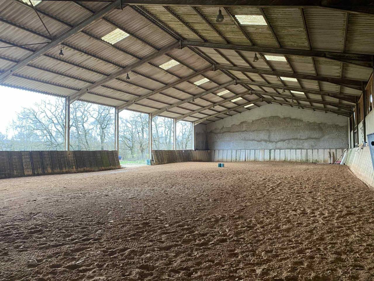 pensions dans &eacute;curie proche de Mont&eacute;limar 