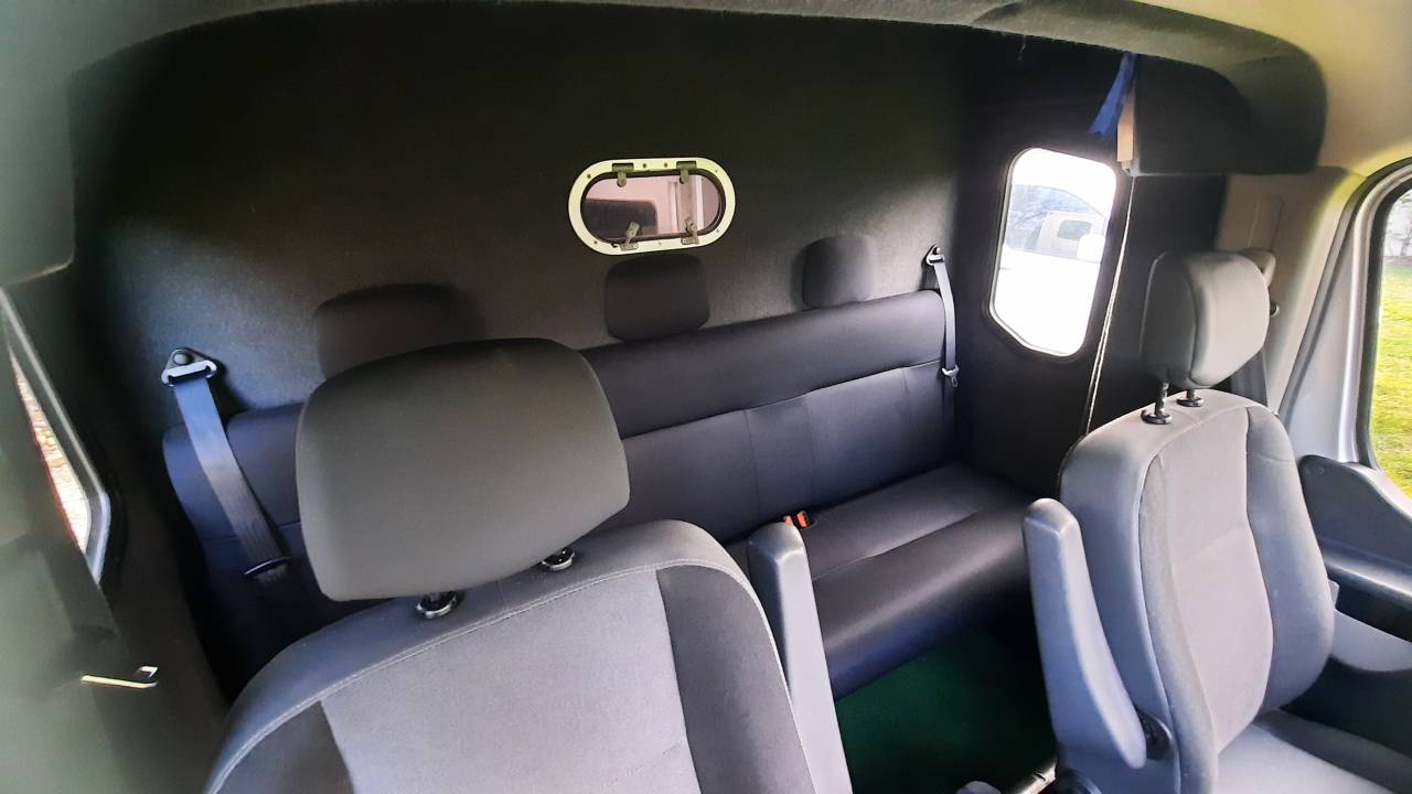 camion RENAULT Master THEAULT - cabine passagers 5 pl.