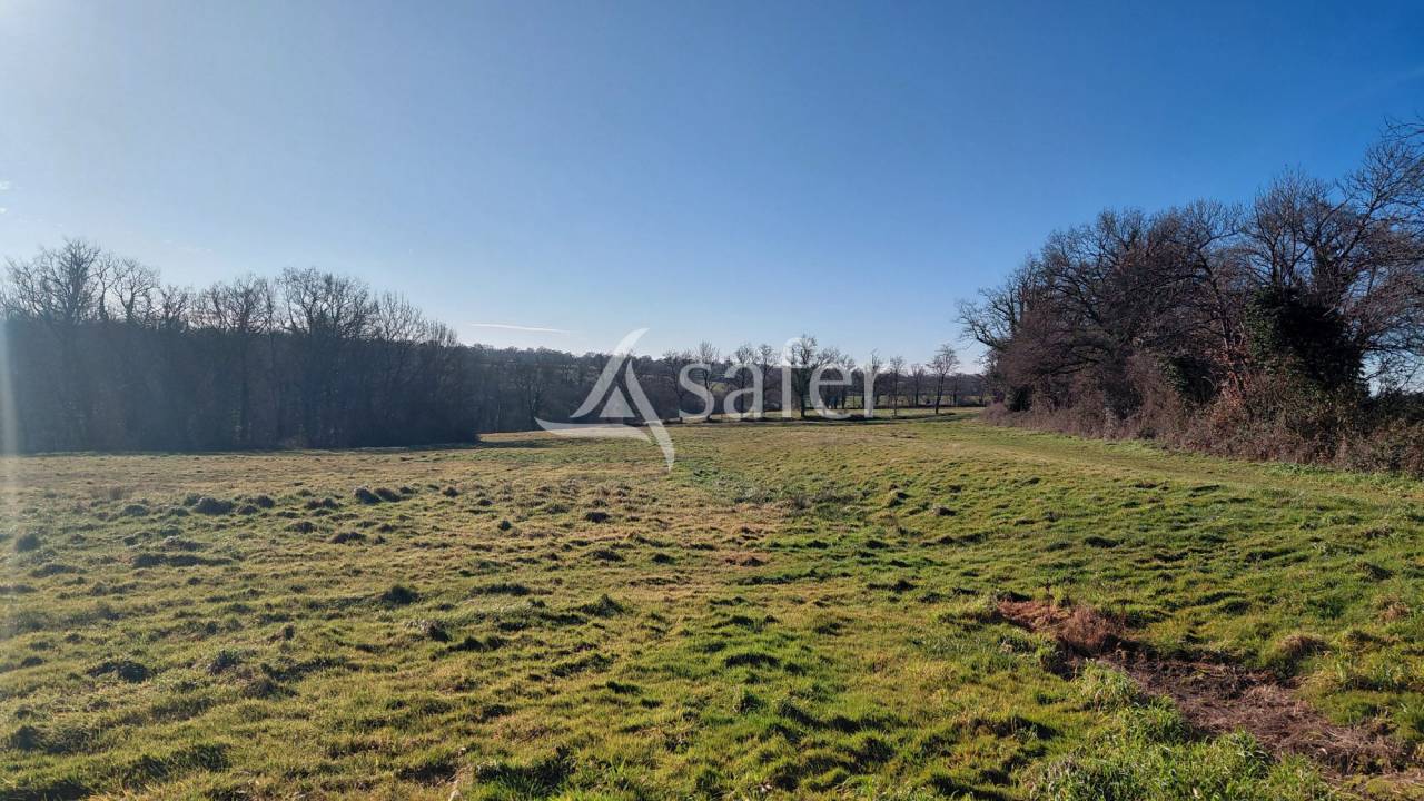 Ferme sur environ 69 ha