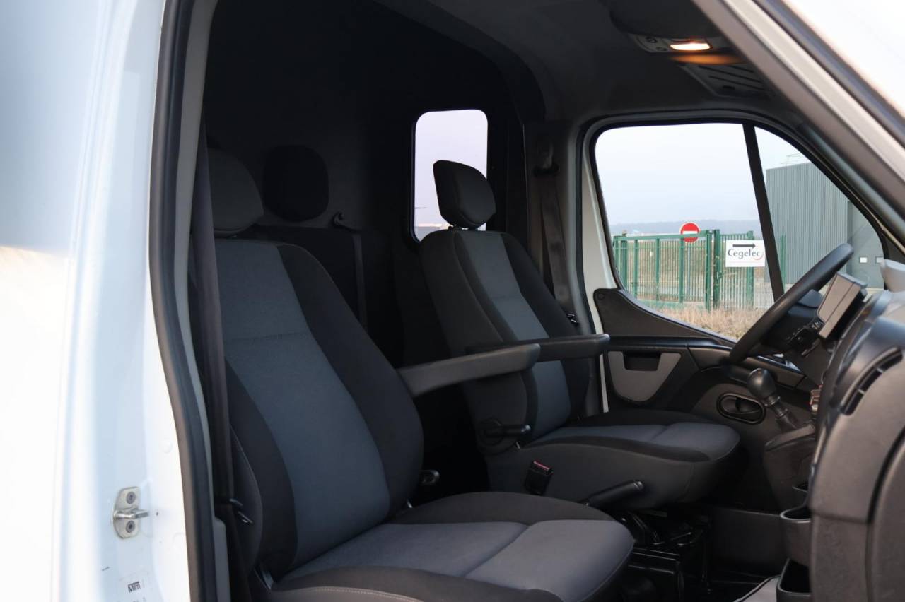 VL MTM FILOVAN MASTER STALLE 165CH 5 PLACES 