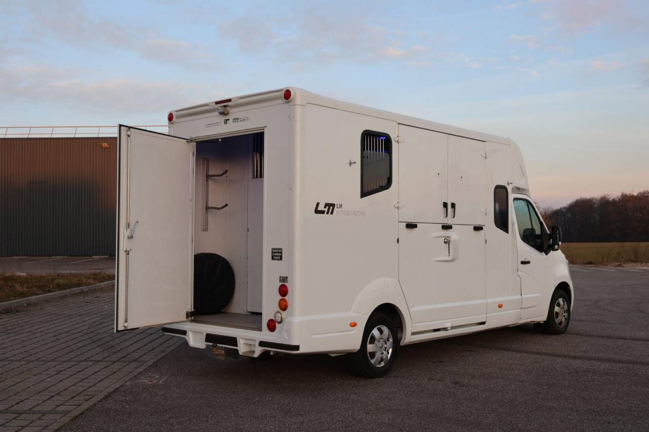 VL MTM FILOVAN MASTER STALLE 165CH 5 PLACES 