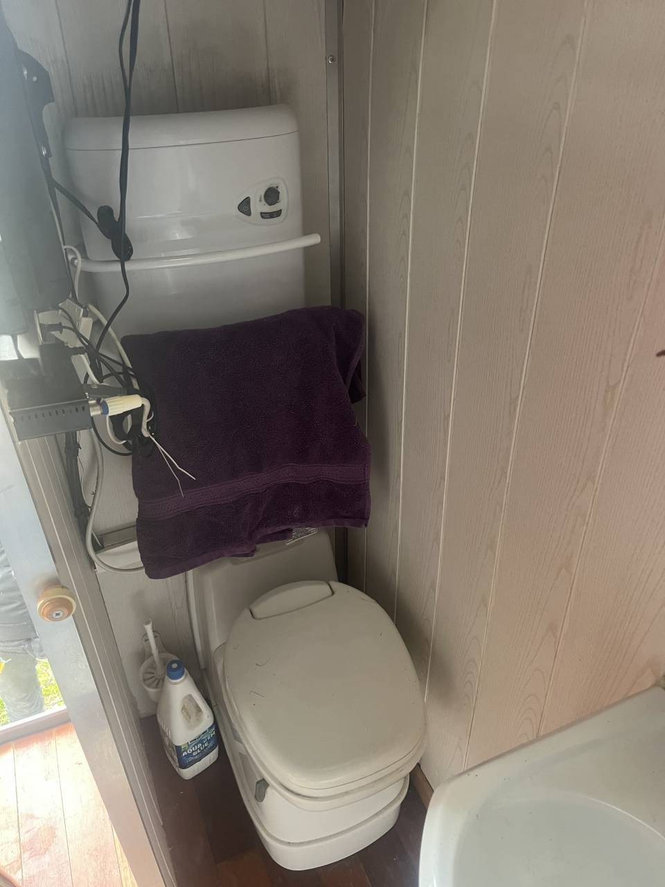 Vends Mercedes 4 places chevaux 