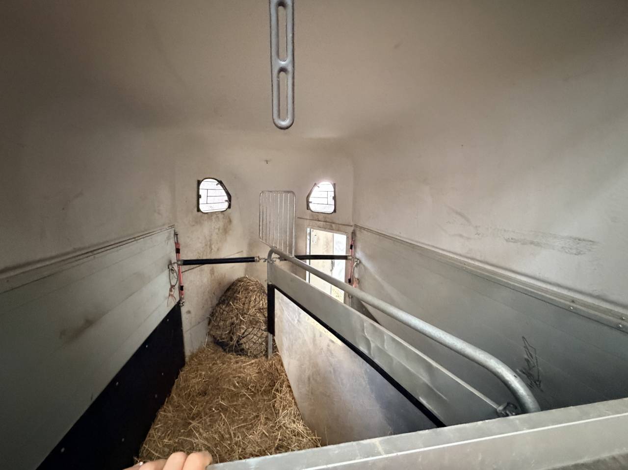 Van 2 chevaux Gold 2 tr&egrave;s peu servi