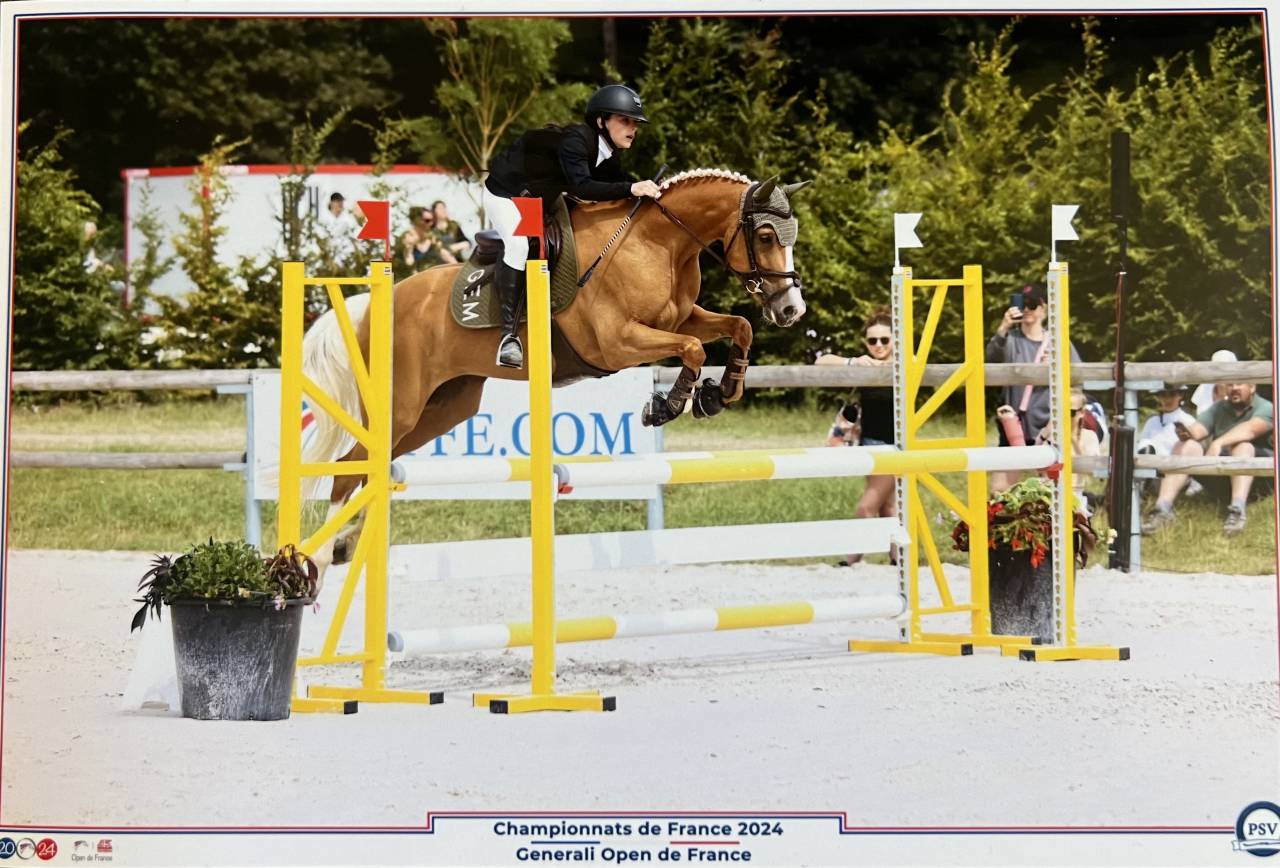 Jolie Ponette D de sport &agrave; vendre